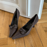 Prada pumps (40)