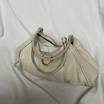 Beautiful white Gucci Abby shoulder bag with gold hardware. 